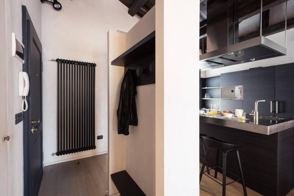 Amazing Modern Design Home, Campo Dei Mori. Wifi Венеция Екстериор снимка