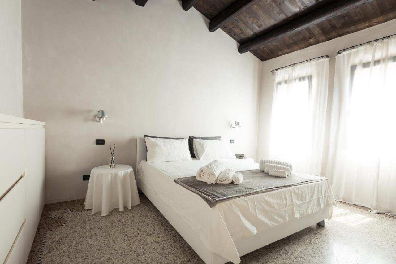Amazing Modern Design Home, Campo Dei Mori. Wifi Венеция Екстериор снимка