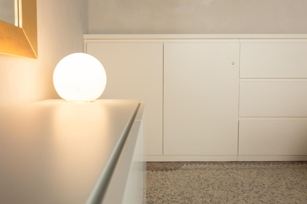 Amazing Modern Design Home, Campo Dei Mori. Wifi Венеция Екстериор снимка